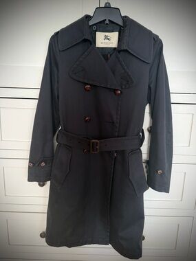 Burberry Black Double-Breasted Belted Trench Coat